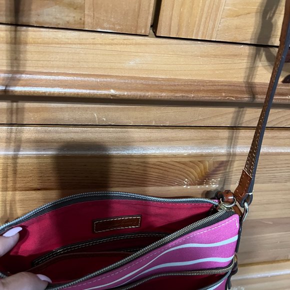Dooney & Bourke - Picture 3 of 3